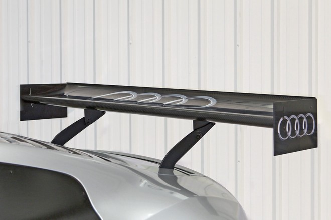 Audi cho ra mắt phiên bản mới của R8 LMS Ultra ảnh 6