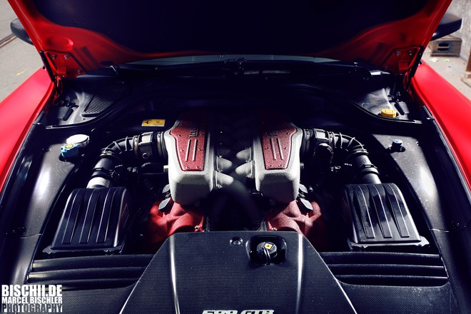 Siêu xe Lamborghini Gallardo vs Ferrari 599 GTB HGTE tranh tài ảnh 18