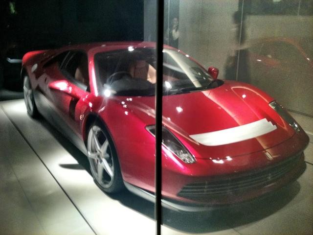 Rò rỉ hình ảnh về chiếc Ferrari được thiết kế riêng cho Eric Clapton ảnh 1