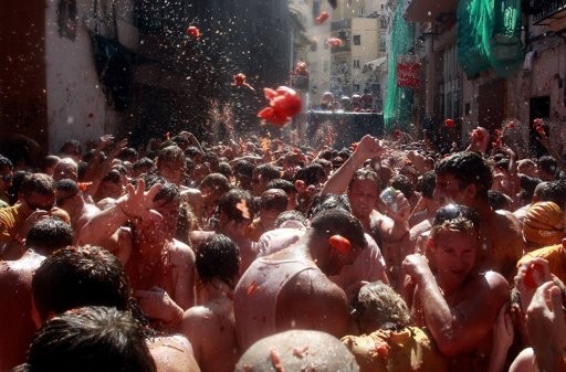 "Cuộc chiến cà chua" kỳ lạ tại Tây Ban Nha ảnh 2