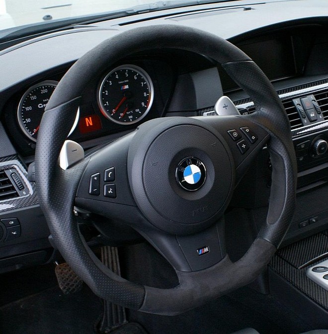 "Soi" vào nội thất cực sang của BMW M3 ảnh 2