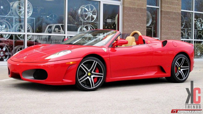 Ngắm Ferrari F430 biến hóa thành chú "nhện đỏ" ảnh 6