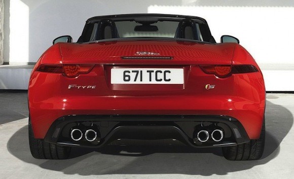 Siêu mẫu Playboy đẹp rực rỡ bên siêu xe Jaguar F-Type ảnh 5