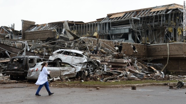 Thảm họa lốc xoáy hoành hành tại Mỹ, 51 người chết ảnh 2
