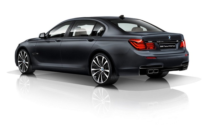 BMW tung mẫu xe 7 Series mới số lượng có hạn ảnh 2