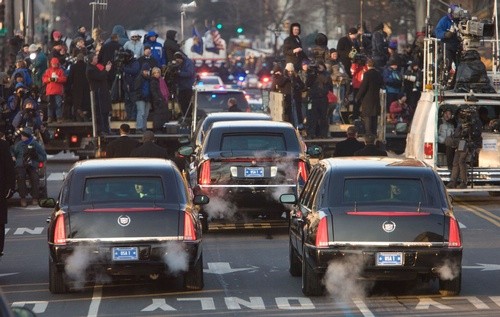 Chi tiết về chiếc Limousine “hàng khủng” của Tổng thống Obama ảnh 4