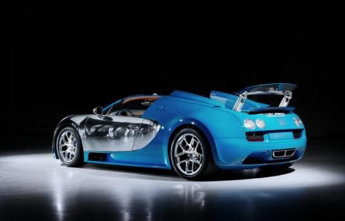 Chiêm ngưỡng vẻ đẹp của chiếc Bugatti huyền thoại thứ 3 ảnh 2