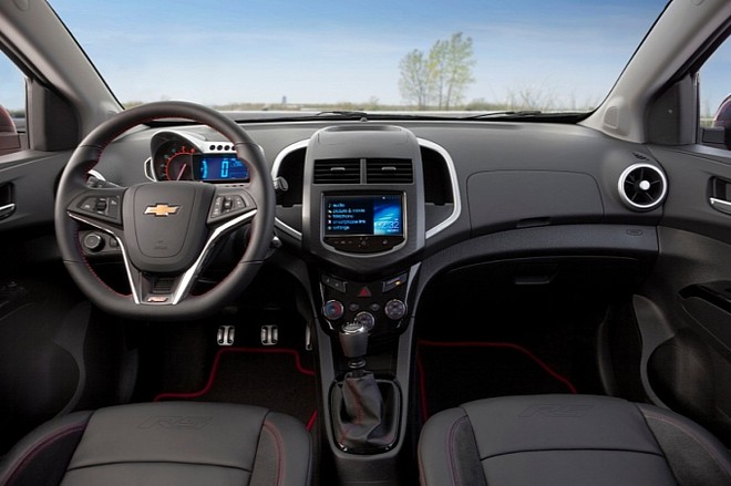 Chevrolet chính thức giới thiệu Sonic RS 2014 ảnh 5