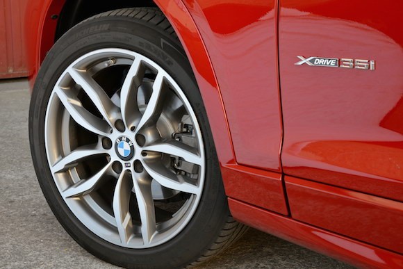BMW khoe ảnh thực tế đẹp long lanh của X4 ảnh 14
