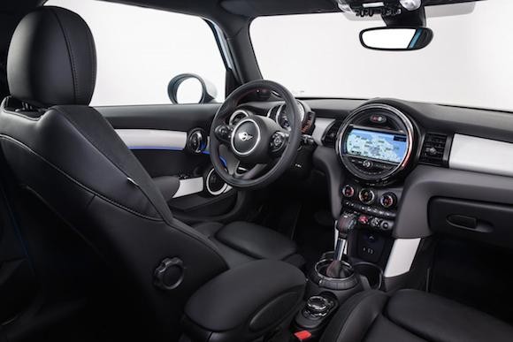 MINI hatchback 5 cửa: Thêm khoảng không, thêm sự tiện lợi ảnh 2