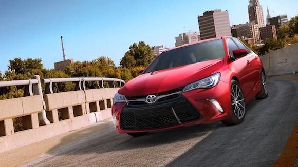 Toyota Camry 2015 sẽ có giá khởi điểm từ 22.970 USD ảnh 3