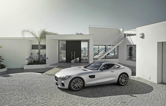 Mercedes-Benz AMG GTS: Diện mạo phá cách, sức mạnh vượt trội ảnh 1