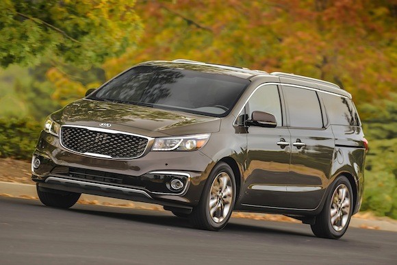 Công bố giá bán xe gia đình Kia Sedona phiên bản 2015 ảnh 1