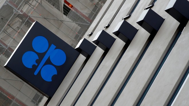 OPEC+ có thể vẫn duy trì cắt giảm sản lượng dầu ảnh 1