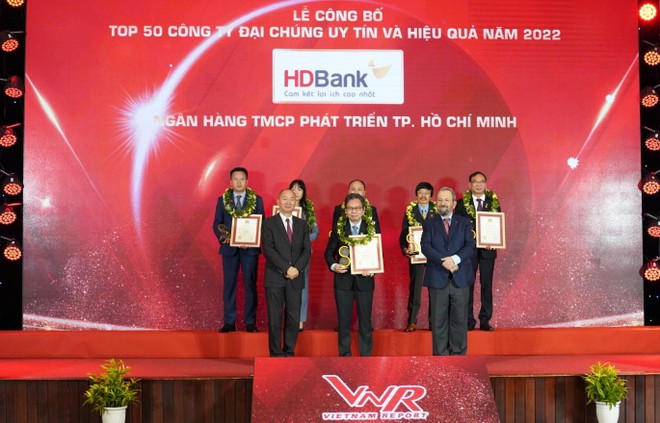 HDBank liên tiếp vào Top đầu ngân hàng TMCP uy tín ảnh 1
