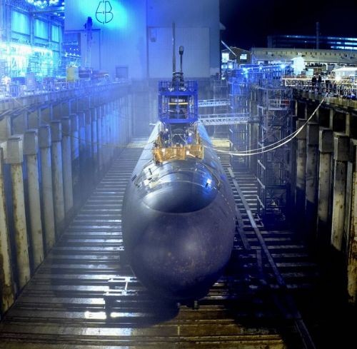 Uy lực cực mạnh của tàu ngầm hạt nhân lớp Virginia của Mỹ ảnh 4