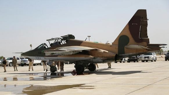 Iran điều 3 máy bay chiến đấu Su-25 tới Iraq tấn công ISIS ảnh 1