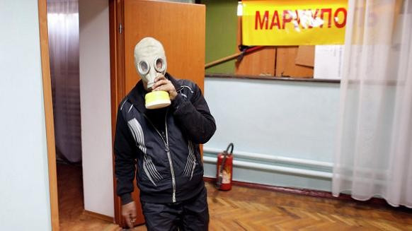 Donetsk cáo buộc Ukraine sử dụng vũ khí hóa học ở miền Đông ảnh 1