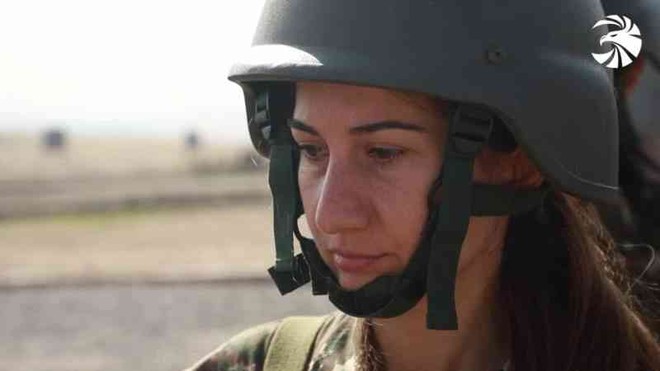 Phụ nữ Armenia tập luyện, sẵn sàng chiến đấu khi xung đột Karabakh gia tăng ảnh 1