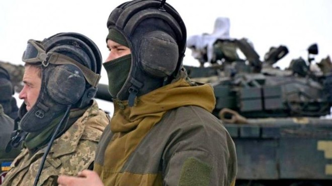 Tổng thống Ukraine sẵn sàng ký lệnh tấn công DPR trong 48 giờ tới? ảnh 1