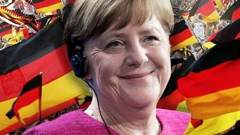 Bà Merkel rời ghế Thủ tướng: Đánh giá về 16 năm chèo lái nước Đức ảnh 1
