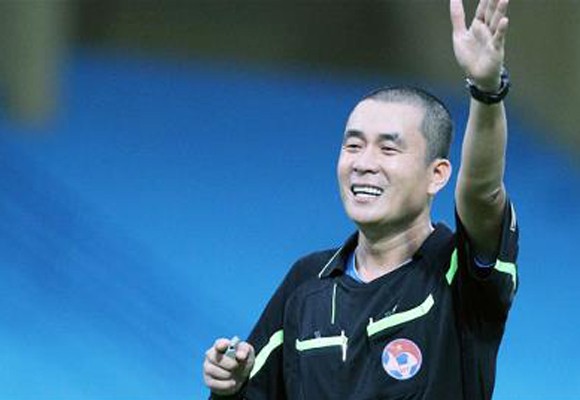 Trọng tài Võ Minh Trí trượt giải Còi Vàng 2013 ảnh 2