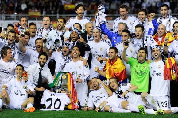 Chùm ảnh: Real Madrid mở đại tiệc đón Cúp Nhà Vua ảnh 13