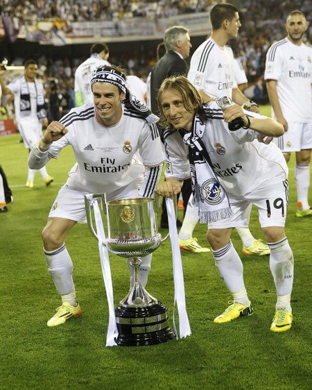 Chùm ảnh: Real Madrid mở đại tiệc đón Cúp Nhà Vua ảnh 7