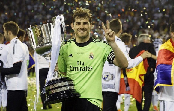 Chùm ảnh: Real Madrid mở đại tiệc đón Cúp Nhà Vua ảnh 3