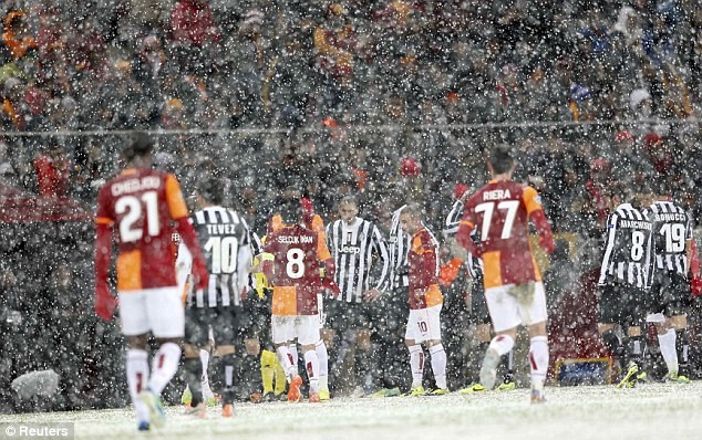 Galatasaray gặp "tai nạn" khi tái ngộ Juventus ảnh 1