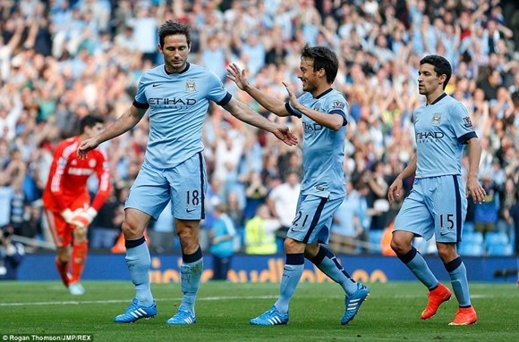 Lampard giúp Man City cầm hòa Chelsea ảnh 4