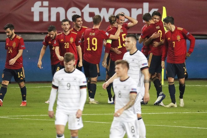 Thua thảm 0-6 trước Tây Ban Nha, tuyển Đức lập kỷ tục tồi tệ ảnh 1