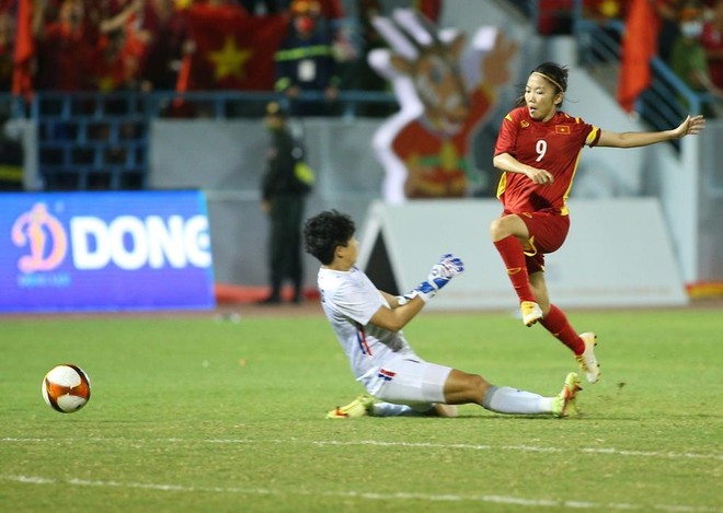 Đánh bại Thái Lan, tuyển nữ Việt Nam lần thứ 7 vô địch SEA Games ảnh 3