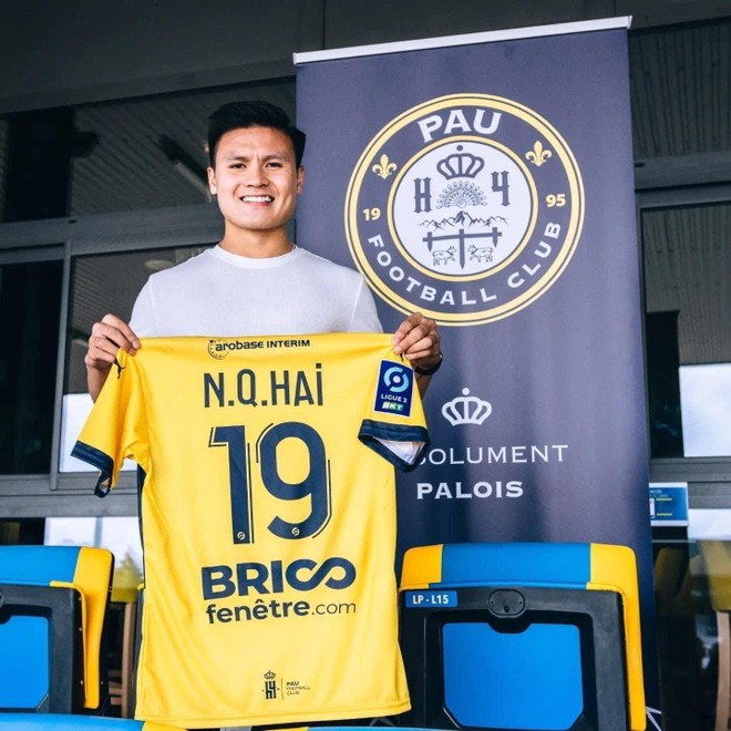 Quang Hải chính thức gia nhập Pau FC, mang số áo ưa thích ảnh 2