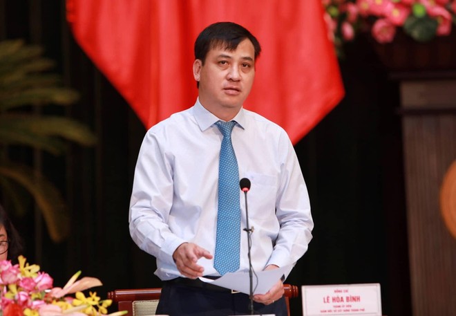 Phó Chủ tịch Thường trực UBND TP.HCM Lê Hòa Bình qua đời sau vụ tai nạn ô tô trên cao tốc Trung Lương ảnh 1