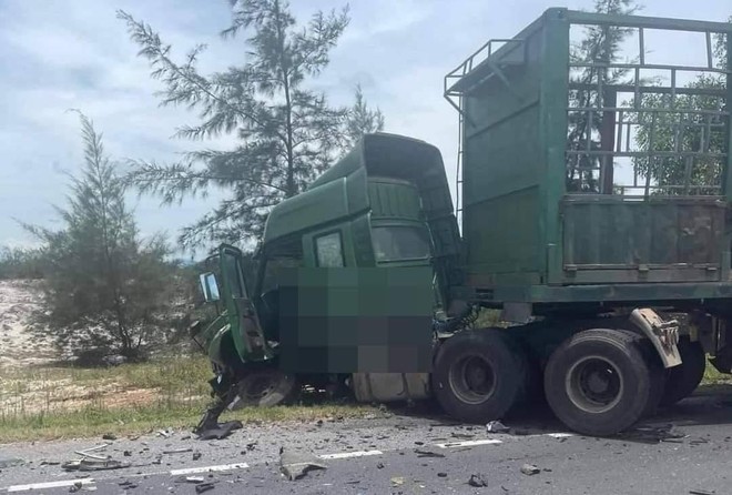 Quảng Bình: Hé lộ nguyên nhân vụ tai nạn giữa xe con và xe tải làm 3 người trong gia đình thiệt mạng ảnh 1
