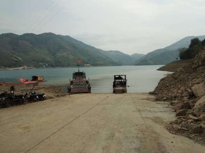 Sơn La muốn xây cầu qua sông Đà bắc qua lòng hồ thủy điện Hòa Bình, Bộ GTVT nói khó Ảnh 1