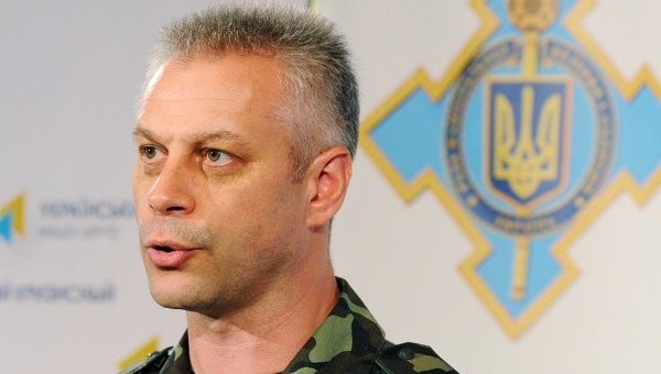 Quân đội Ukraine tập trung lực lượng, củng cố phòng thủ phía đông ảnh 1