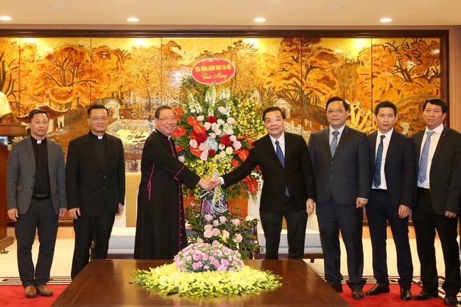 Tổng Giám mục Giáo phận Hà Nội mong muốn quan hệ với thành phố ngày càng gắn kết ảnh 3