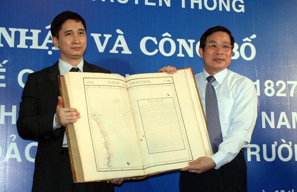 Công bố Atlas thế giới khẳng định Trường Sa và Hoàng Sa là của Việt Nam ảnh 1