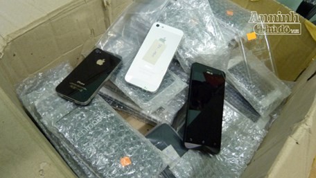 Thầy giáo tạt a xít 4 đồng nghiệp, nhận án 4 năm tù giam ảnh 2