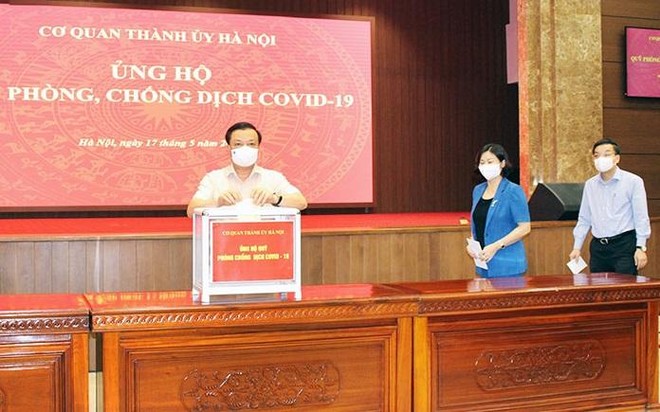 Thành ủy Hà Nội ủng hộ Quỹ phòng, chống dịch Covid-19 ảnh 1