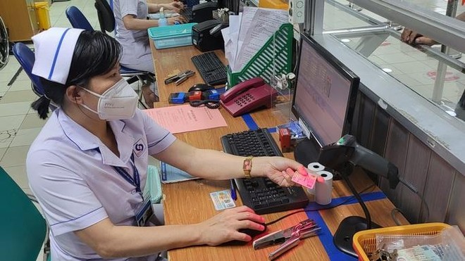 Hà Nội: Hơn 470 cơ sở y tế thực hiện khám chữa bệnh bằng căn cước công dân gắn chip ảnh 1