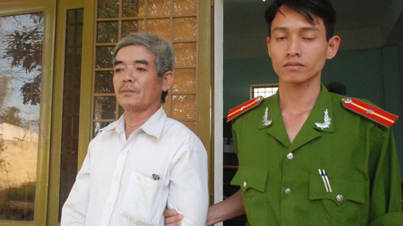 Sắp xét xử vụ án hành hạ dã man con nuôi ảnh 1