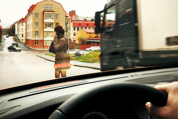 Hệ thống cảnh báo của Volvo an toàn nhất thế giới ảnh 3