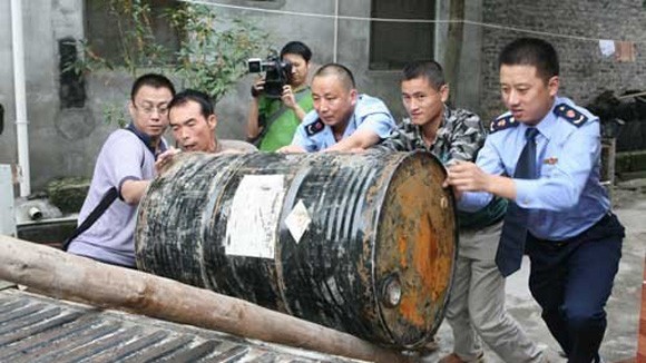 Trung Quốc: Sẽ tử hình các đối tượng làm “dầu ăn bẩn” ảnh 1