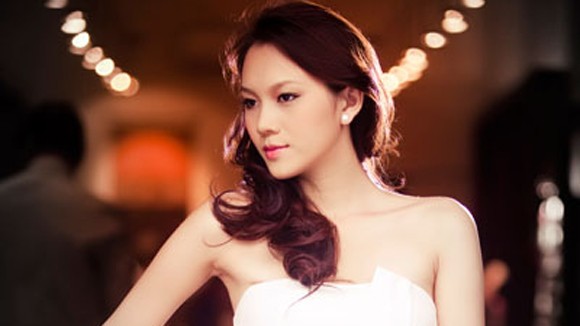 Tôi không phải bình hoa để trang trí ảnh 1