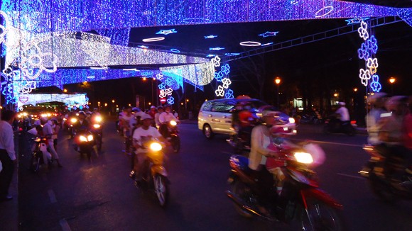 TP.HCM: Đã thấy hương Tết rộn ràng ảnh 1