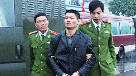 Những phi vụ làm ăn "sặc mùi"... xã hội đen ảnh 1