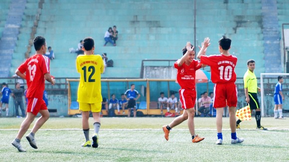 Nghẹt thở đến phút chót ảnh 1